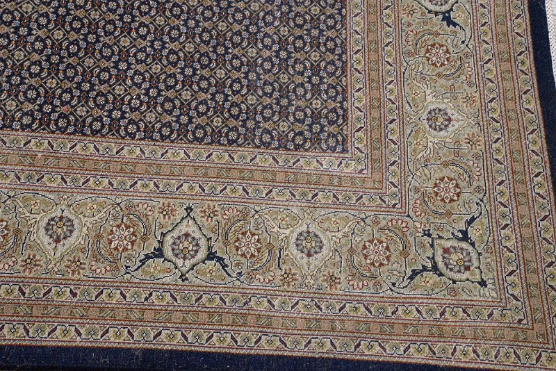 Ковер "махи"