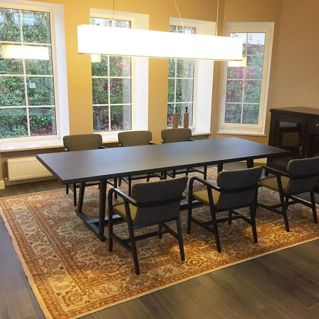 Шерстяной ковер SALTANI в столовой