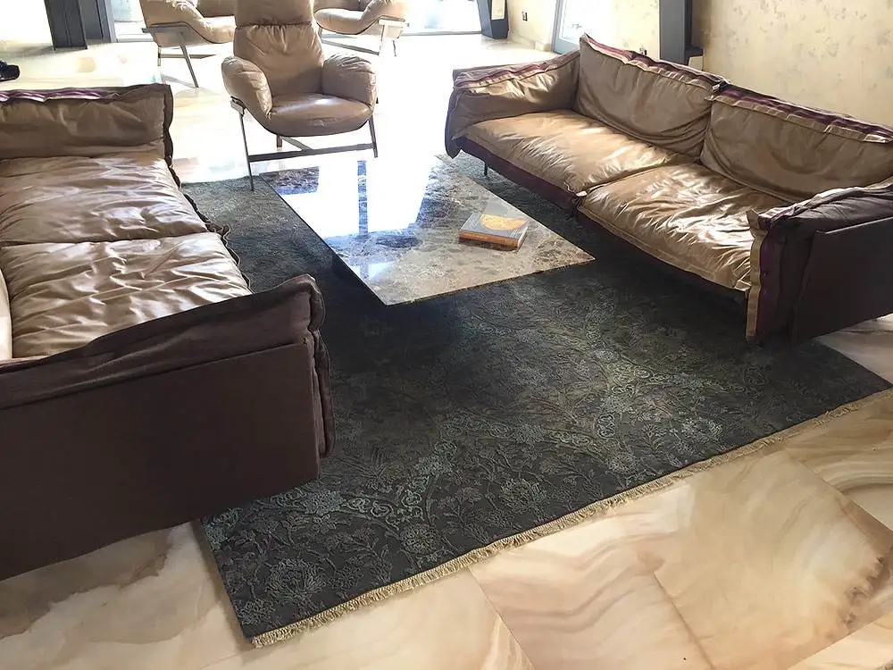 Ковер Damask в холле