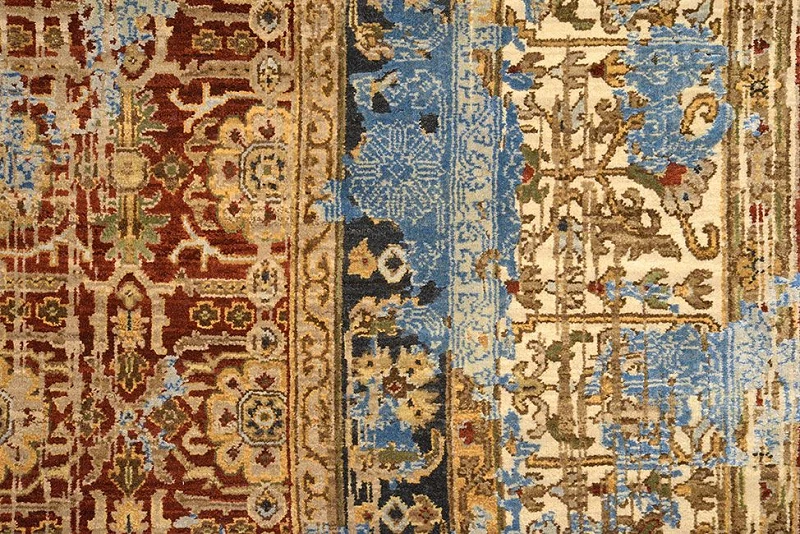 Ковер "артефакт"