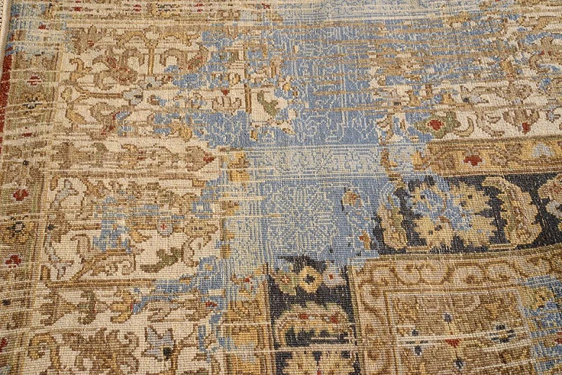 Ковер "артефакт"