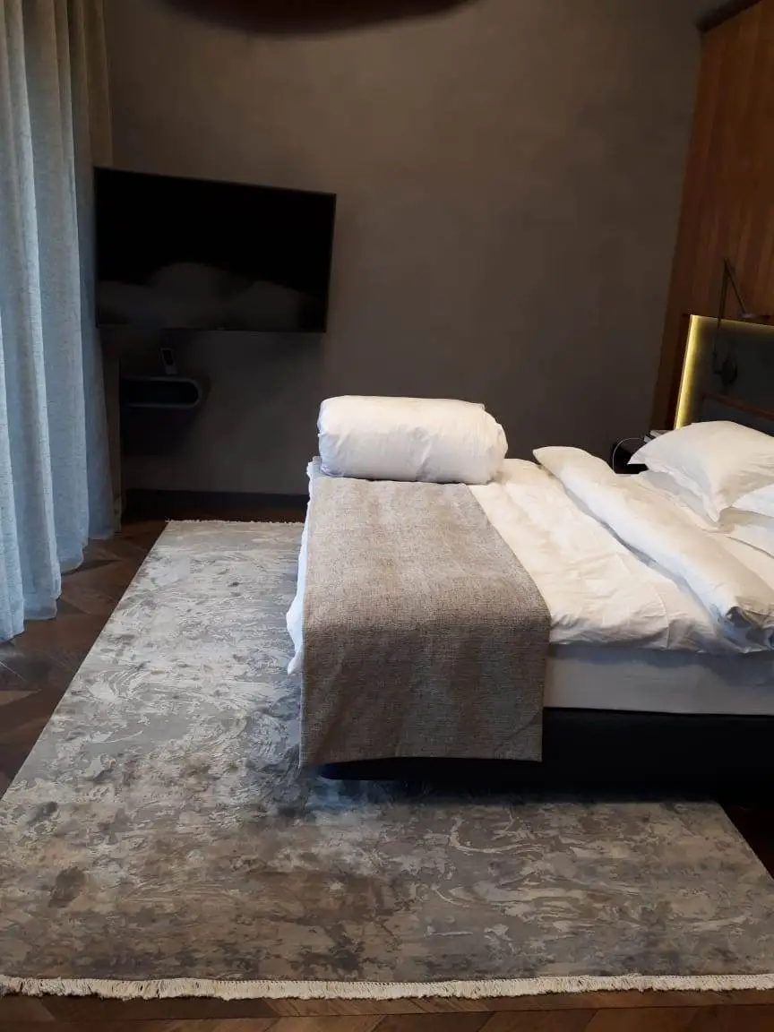 Ковровое полотно Aldo в спальне