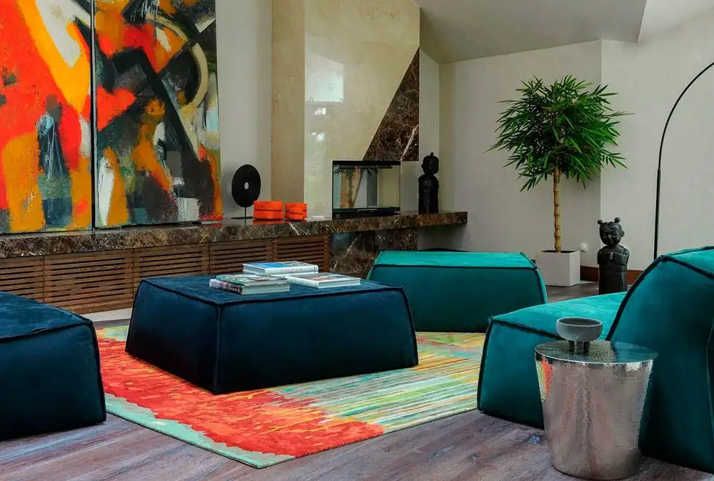 Ковер Reflection sky в гостиной