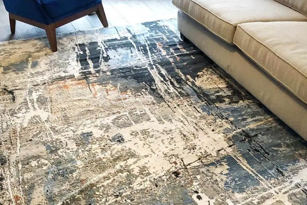 Абстрактный ковер Urban в лофте