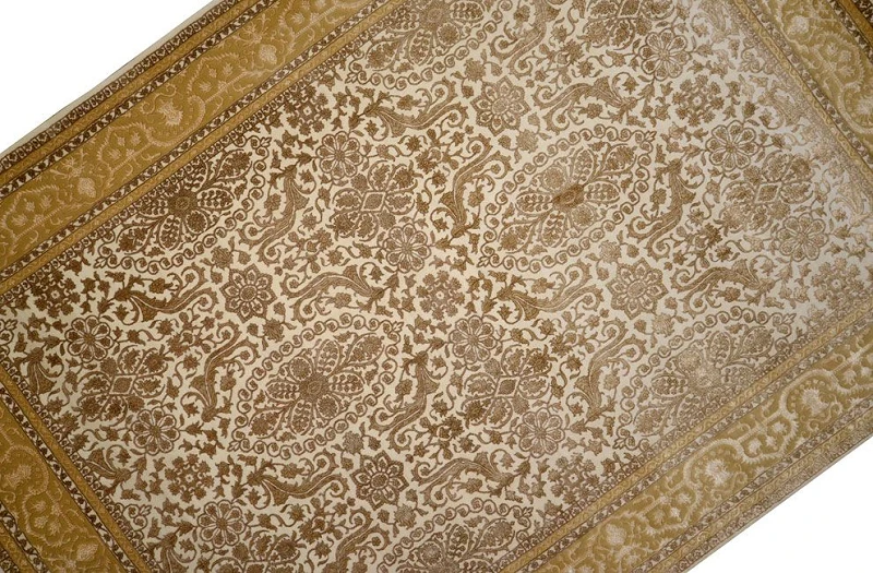 Ковер "скульптурный"