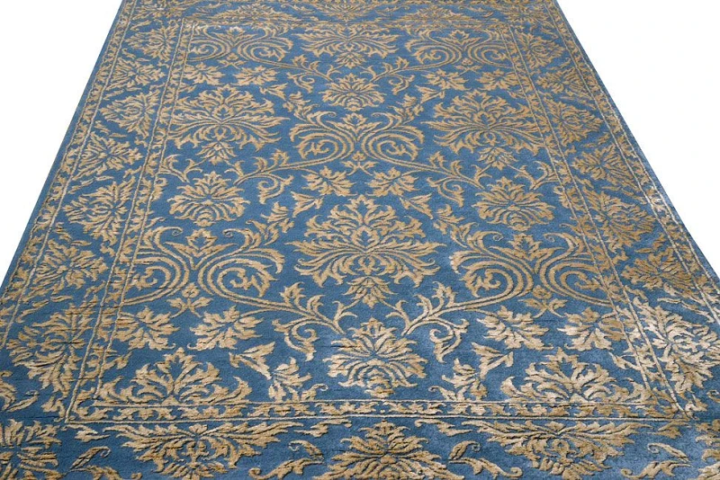 Ковер "скульптурный"