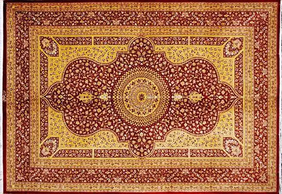 Иранский шелковый ковер