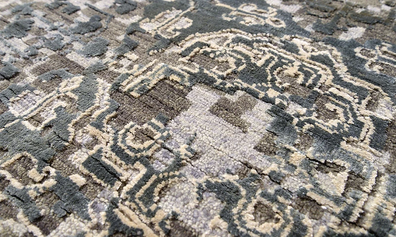 Ковер "артефакт"