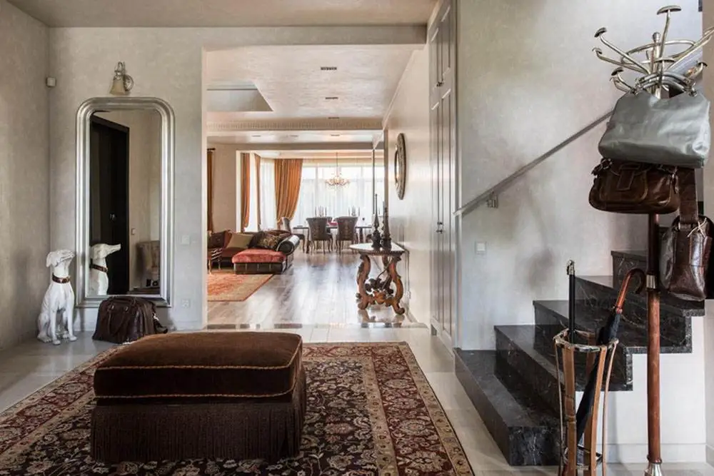 Индийский ковер AGRA в холле 