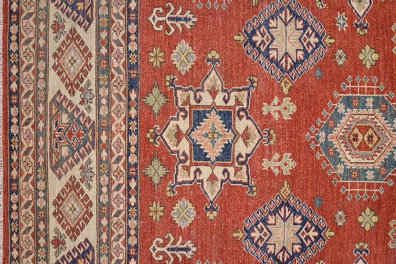 Ковер "казах"