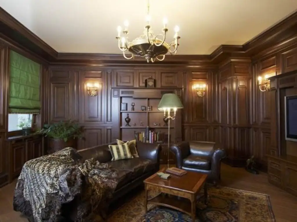 Стильный шерстяной ковер ручной работы 