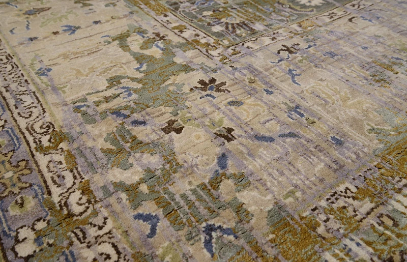 Ковер "артефакт"