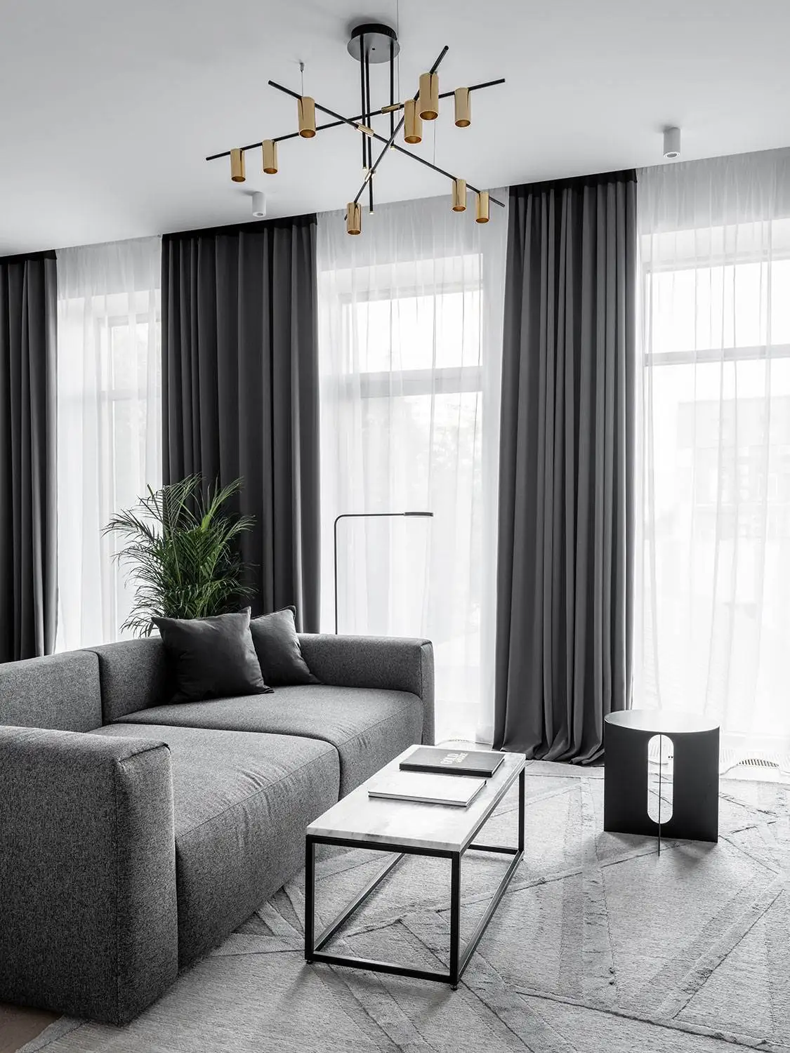 Ковер RODOS в дизайнерской гостиной