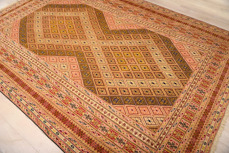 Suzani