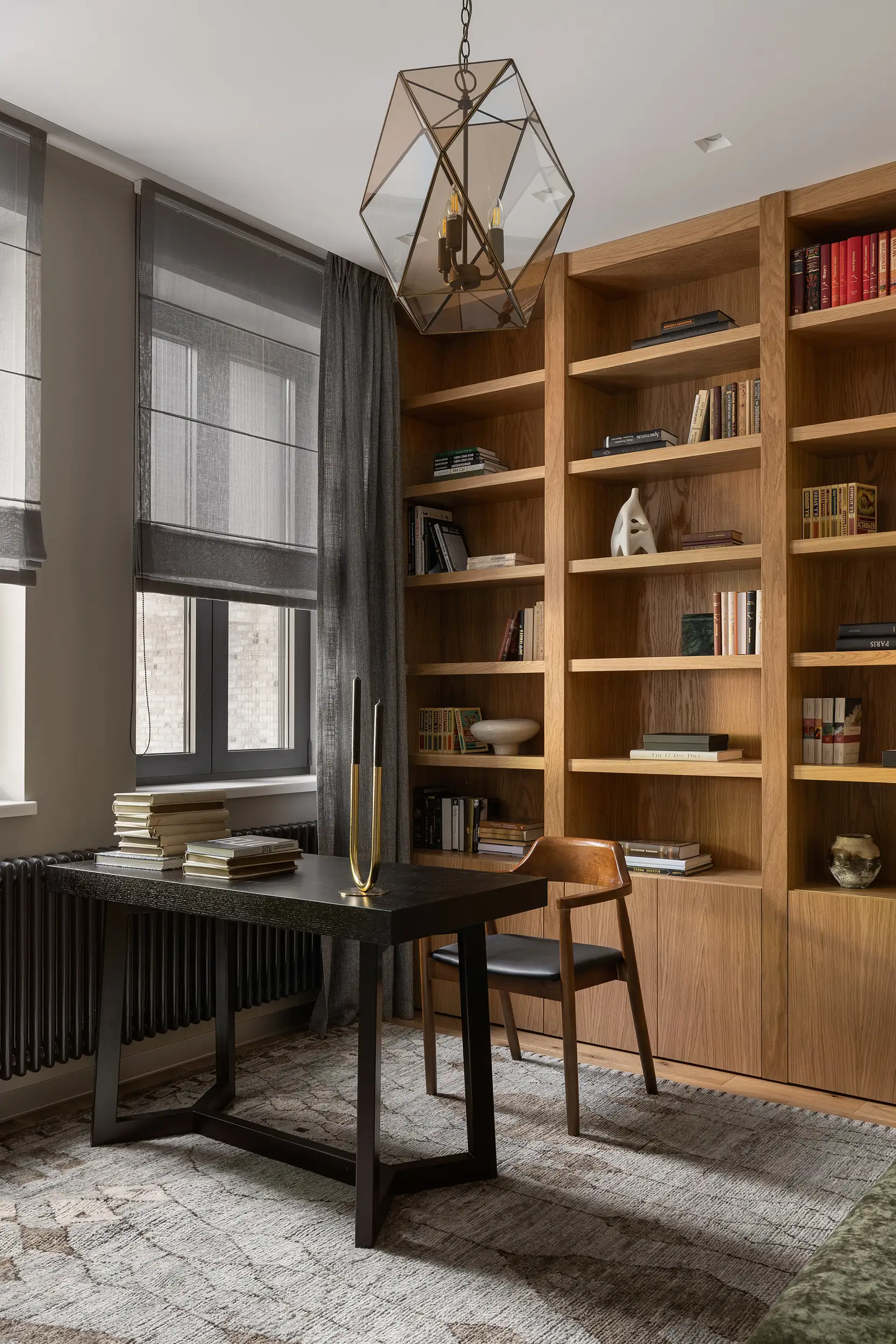 Шерстяной ковер Marrakech в интерьере кабинета