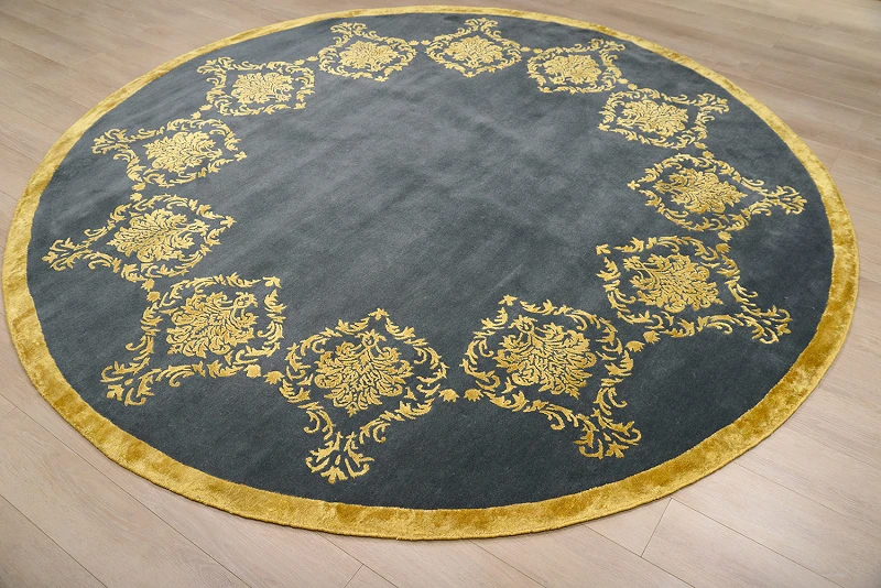 Damask Frame